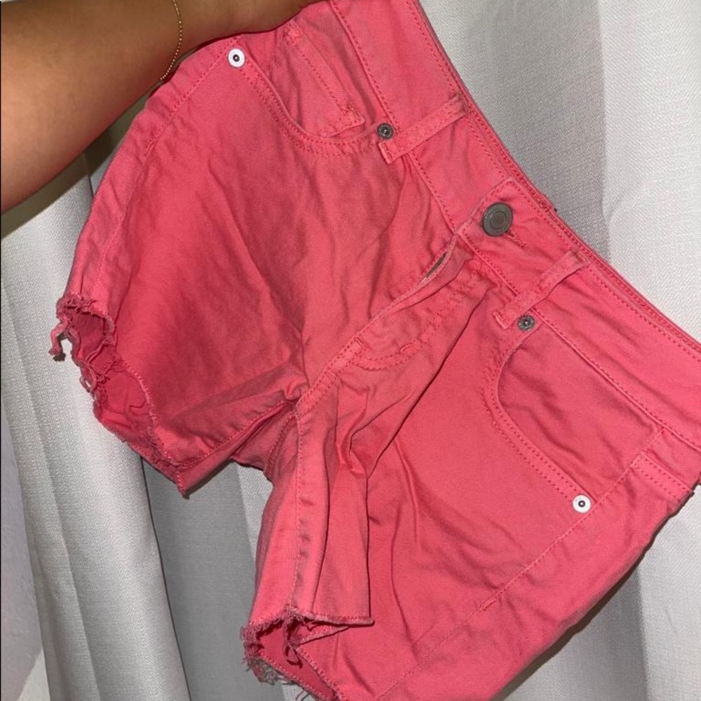 American Eagle Short